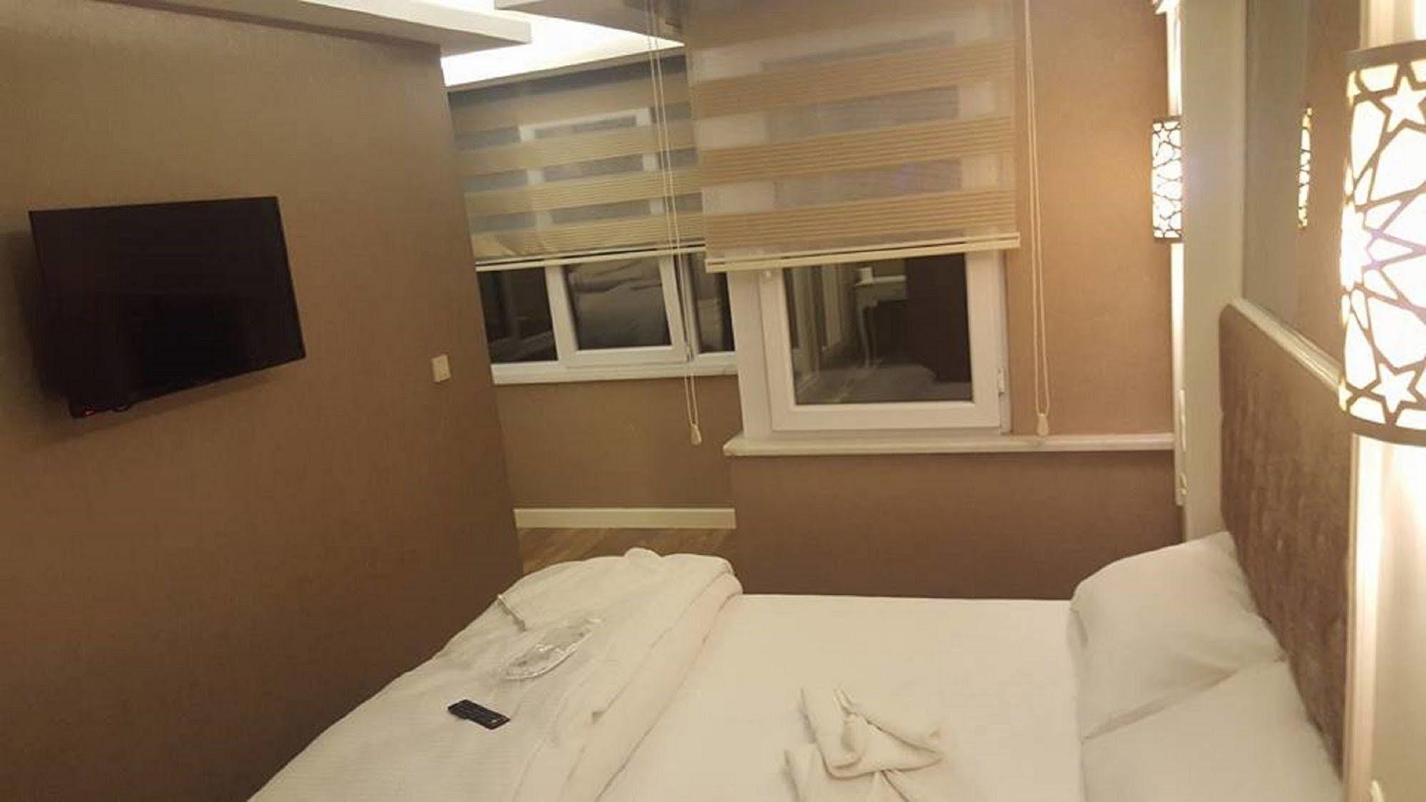Sun Comfort Hotel Istanbul Exterior foto